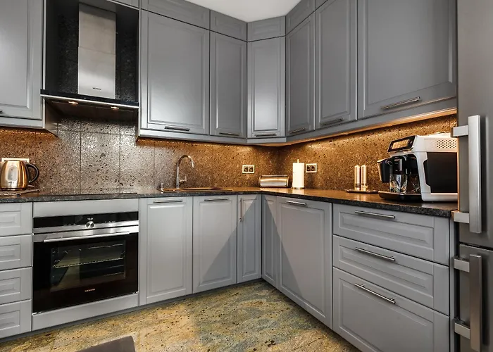 Nad Bulwarem Nadmorskim * グディニャ